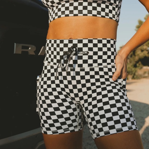 SALTY HONEY COMMIT SHORTS CHECKERED NEW SIZE SMALL WITH POCKETS BLACK WHITE - Picture 7 of 8
